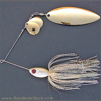 Spinner Fishing Lures With Twin Blades. Pike Muskie Bass